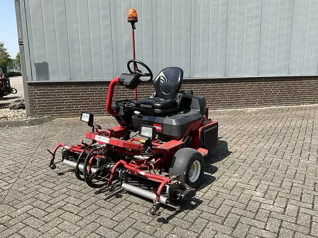 2007 toro greenmaster 3250-d kooimaaier - afbeelding 1 van  22