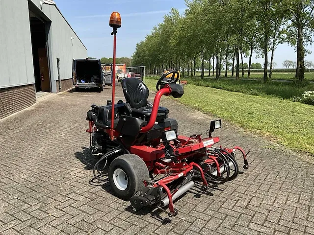 2007 toro greenmaster 3250-d kooimaaier - afbeelding 16 van  22