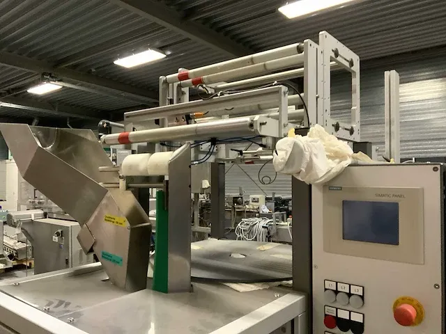 2007 toss 120 verticale vorm-, vul- en sluitmachine - afbeelding 13 van  15