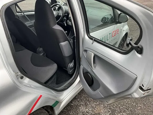 2007 toyota aygo 1.0 personenauto - afbeelding 6 van  32