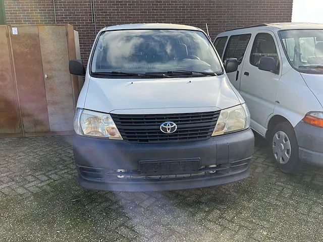 2007 toyota hiace 2,5 d-4d kwb 8 pers bedrijfswagen - afbeelding 2 van  6