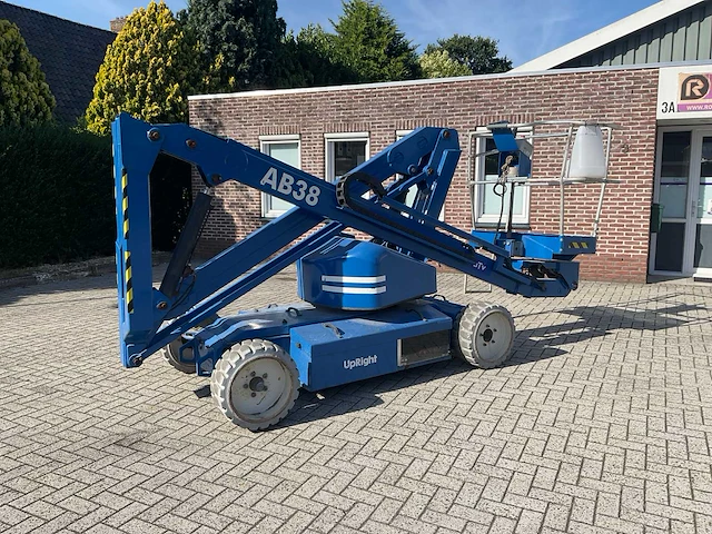 2007 upright ab 38n hoogwerker - afbeelding 1 van  9