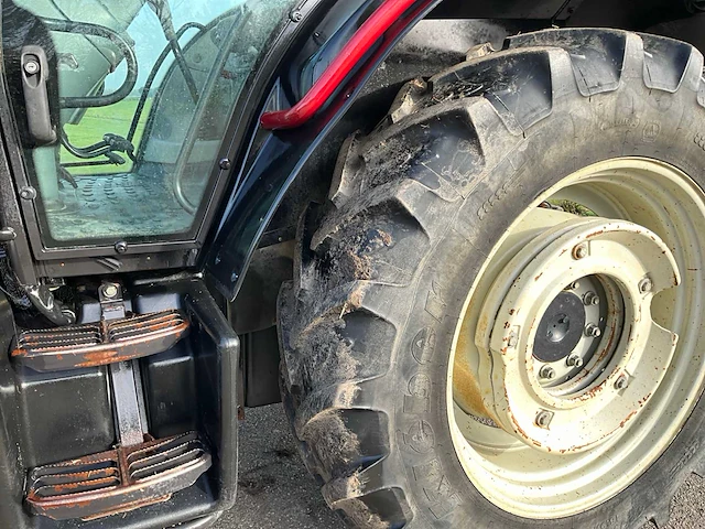 2007 valtra n91 vierwielaangedreven landbouwtractor - afbeelding 5 van  35