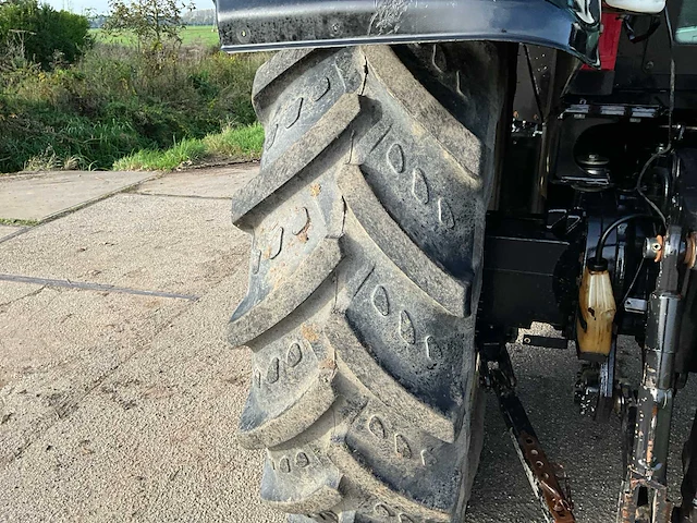 2007 valtra n91 vierwielaangedreven landbouwtractor - afbeelding 34 van  35