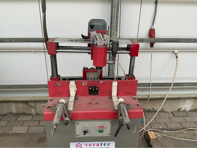 2007 veratec slotfreesmachine - afbeelding 3 van  9