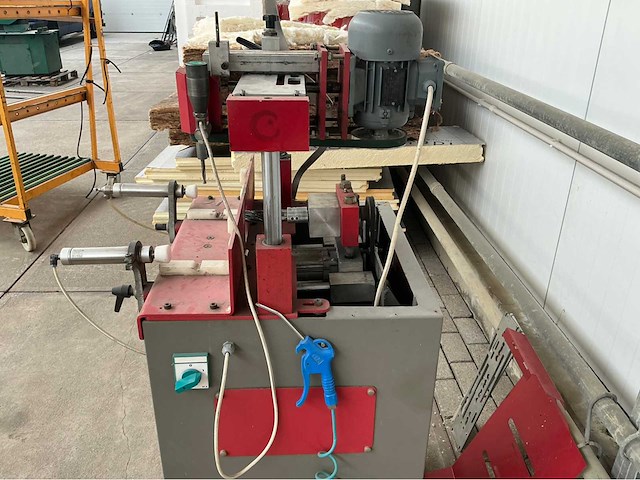 2007 veratec slotfreesmachine - afbeelding 4 van  9