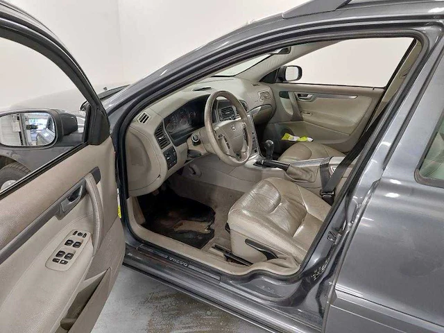 2007 volvo v70 2.4 d5 awd ed. sport - afbeelding 13 van  17