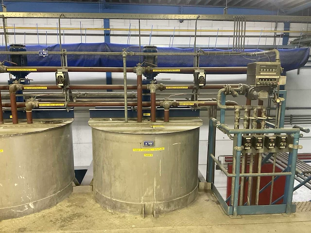 2007 werner & zn verticale opslagmengtank - afbeelding 1 van  9
