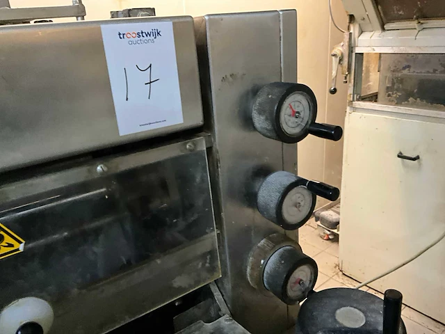 2007 wp-haton bm51-b deeg opmaakmachine - afbeelding 8 van  12