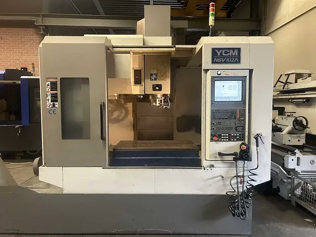 2007 ycm nsv 102a cnc bewerkingscentrum - afbeelding 9 van  16