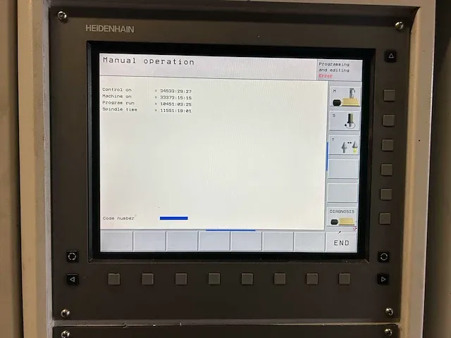 2007 ycm nsv 102a cnc bewerkingscentrum - afbeelding 12 van  16