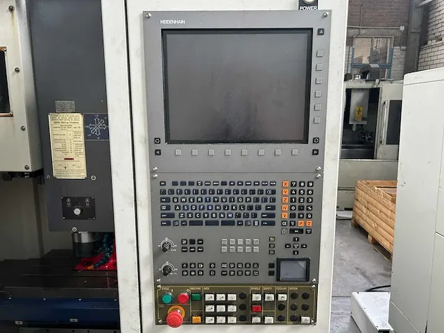 2007 ycm xv 560a cnc bewerkingscentrum - afbeelding 15 van  17