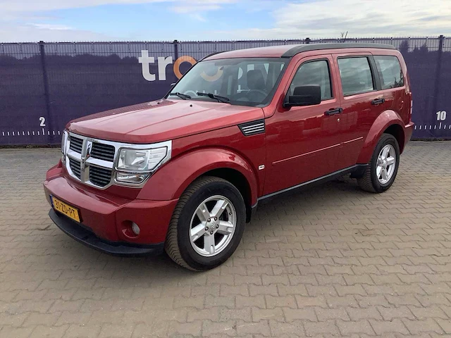 2008 - dodge - nitro - 3.7 v6 sxt - personenauto - afbeelding 1 van  16