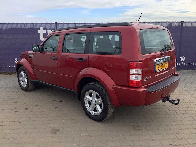 2008 - dodge - nitro - 3.7 v6 sxt - personenauto - afbeelding 10 van  16