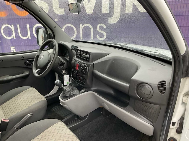 2008 - fiat - doblò - 1.6 cng comfort - bedrijfswagen - afbeelding 6 van  13