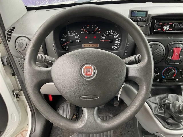 2008 - fiat - doblò - 1.6 cng comfort - bedrijfswagen - afbeelding 9 van  13