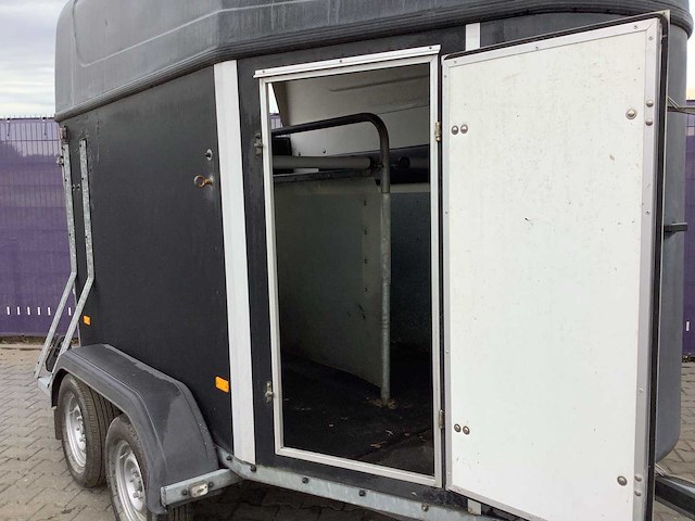 2008 - hotrarijs - pt 2006 - paardentrailer - afbeelding 13 van  14