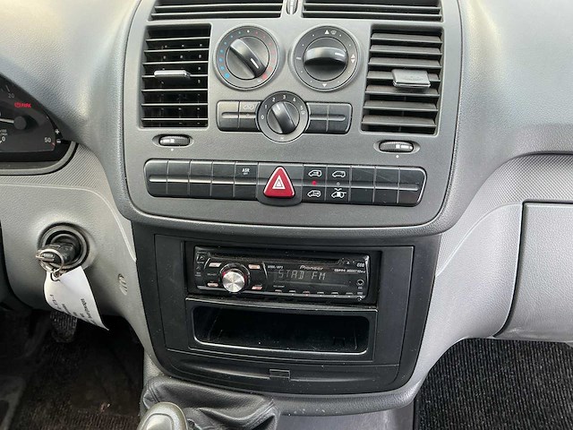 2008 - mercedes-benz - vito - 109 cdi 320 amigo - bedrijfswagen - afbeelding 9 van  13