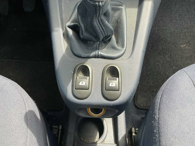 2008 - peugeot - 1007 - 1.4-16v gentry - personenauto - afbeelding 2 van  11