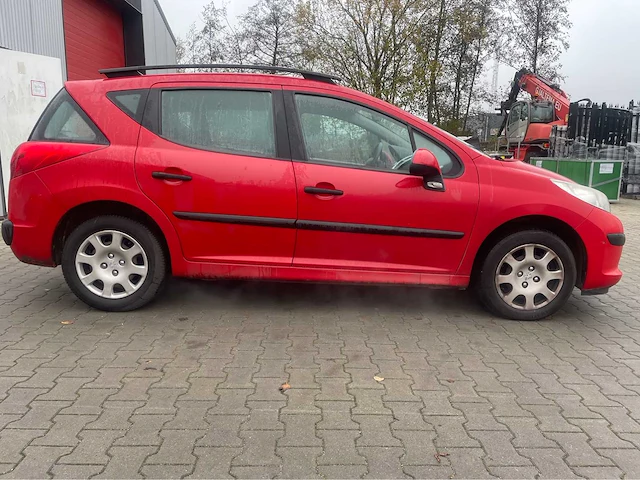 2008 - peugeot - 207 sw - gt line - personenauto - afbeelding 11 van  17