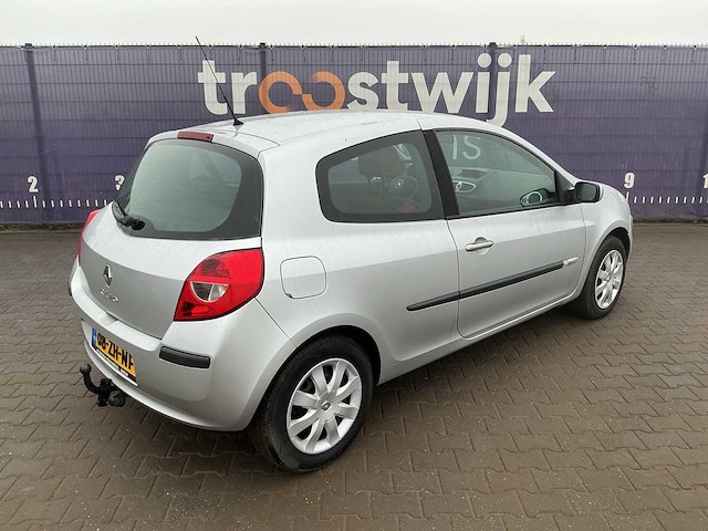 2008 - renault - clio - 1.5 dci dynamique s - personenauto - afbeelding 9 van  14