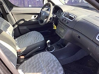 2008 - skoda - roomster - 1.4-16v navigator - personenauto - afbeelding 8 van  12