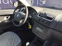 2008 - skoda - roomster - 1.4-16v navigator - personenauto - afbeelding 9 van  12