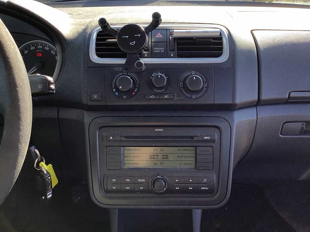 2008 - skoda - roomster - 1.4-16v navigator - personenauto - afbeelding 11 van  12