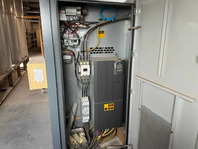 2008 atlas copco ga55vsd zuigercompressor - afbeelding 12 van  14