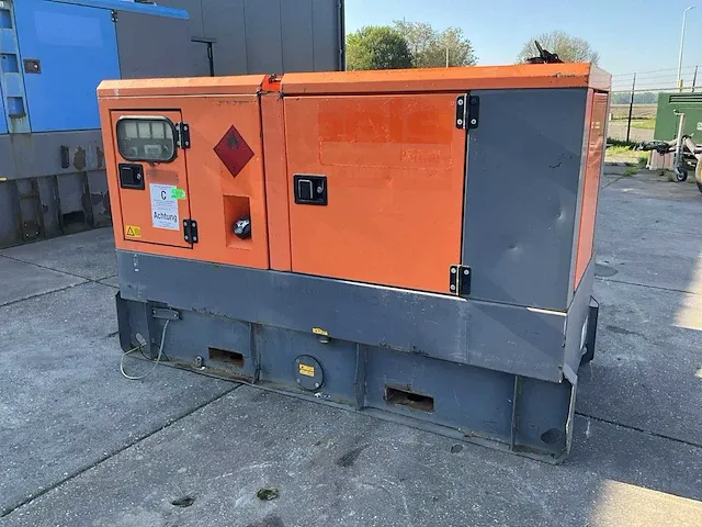 2008 atlas copco qas40 kds stroomgenerator - afbeelding 1 van  14