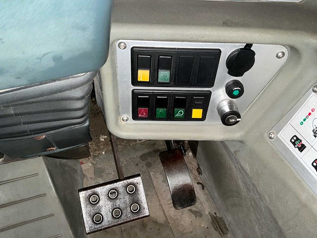 2008 ausa t204h verreiker - afbeelding 14 van  45