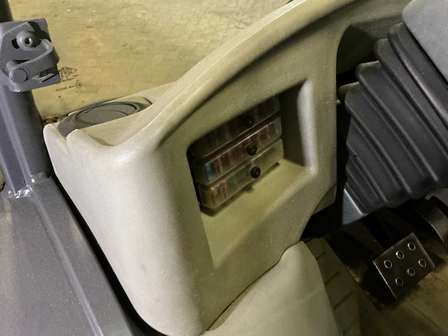 2008 ausa t204h verreiker - afbeelding 19 van  45