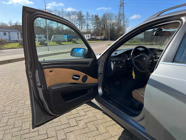 2008 bmw 5-serie touring 520d personenauto - afbeelding 10 van  52