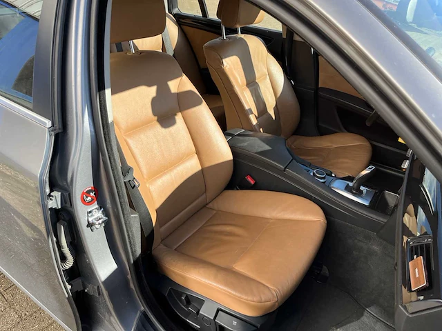 2008 bmw 5-serie touring 520d personenauto - afbeelding 15 van  52