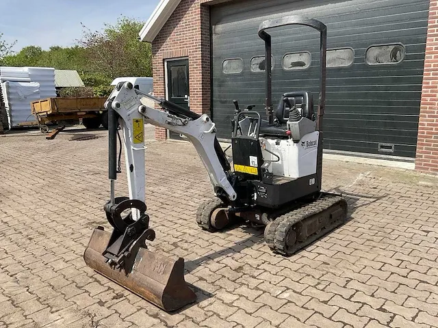 2008 bobcat e10 minigraafmachine - afbeelding 1 van  25