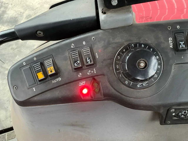 2008 case ih cvx 195 vierwielaangedreven landbouwtractor - afbeelding 20 van  34