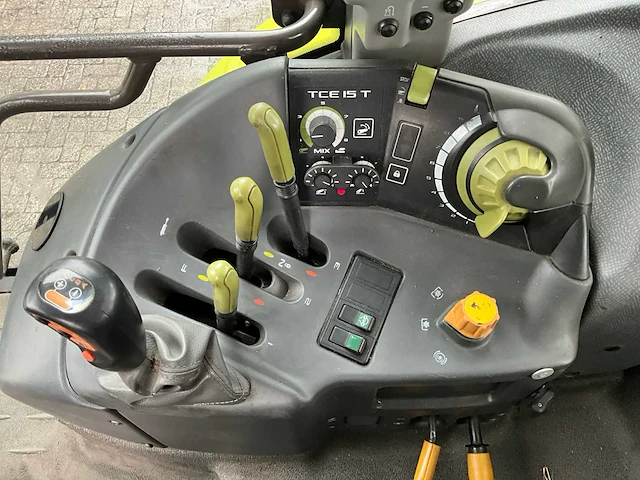2008 claas ares 567 atz vierwielaangedreven landbouwtractor - afbeelding 5 van  41