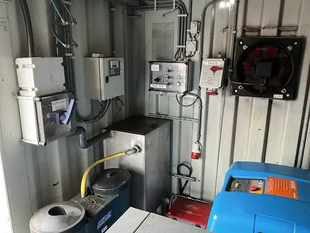 2008 compair compressorruimte in zeecontainer - afbeelding 17 van  45