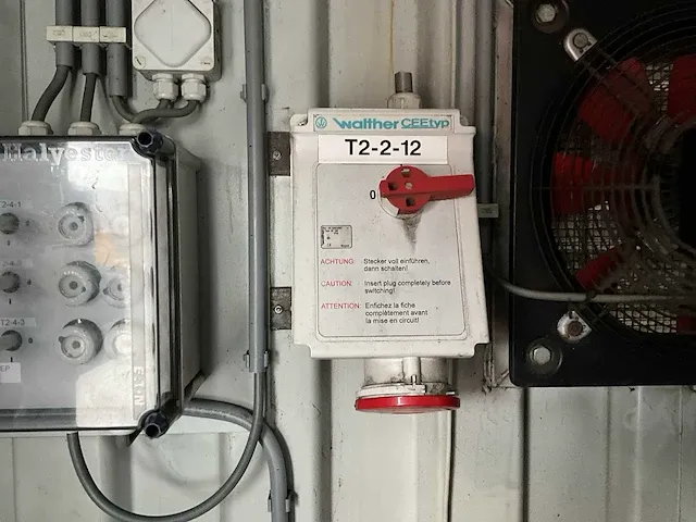 2008 compair compressorruimte in zeecontainer - afbeelding 25 van  45