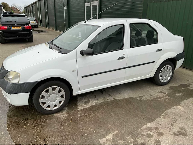 2008 dacia logan personenauto - afbeelding 12 van  22