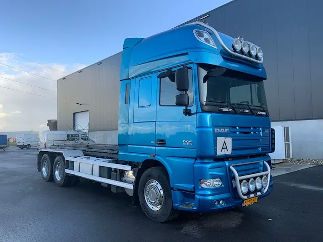 2008 daf fas xf105 vrachtwagen - afbeelding 1 van  29