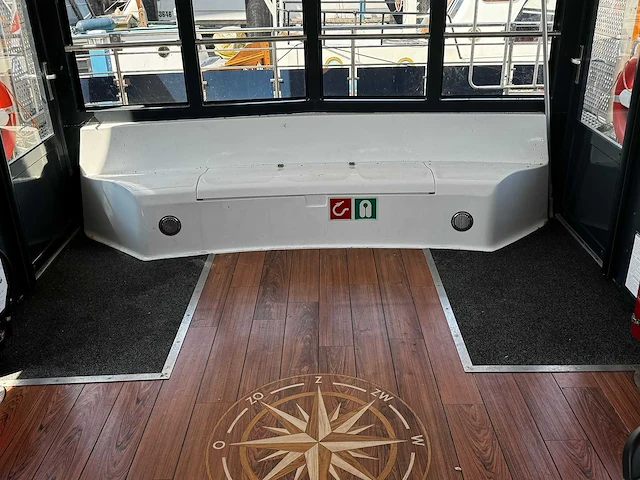 2008 damen/fontaine pajot waterbus - afbeelding 13 van  40