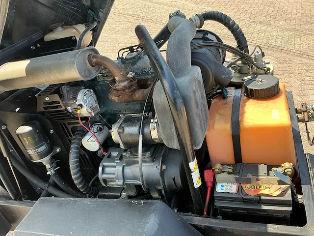 2008 doosan 7/20 luchtcompressor - afbeelding 2 van  13
