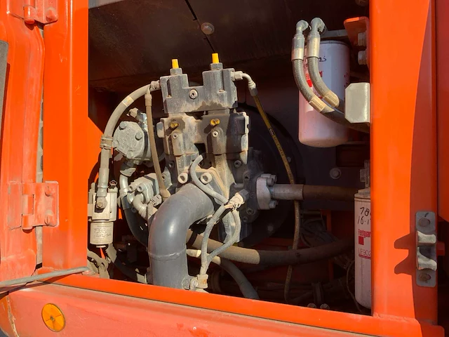 2008 doosan dx 160w-3 mobiele graafmachine - afbeelding 11 van  27