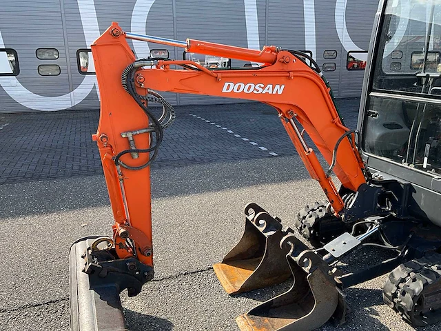 2008 doosan solar 018vt minigraafmachine - afbeelding 8 van  31