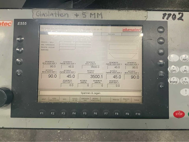 2008 elumatec dg 104-02 dubbele verstekzaagmachine. - afbeelding 27 van  29