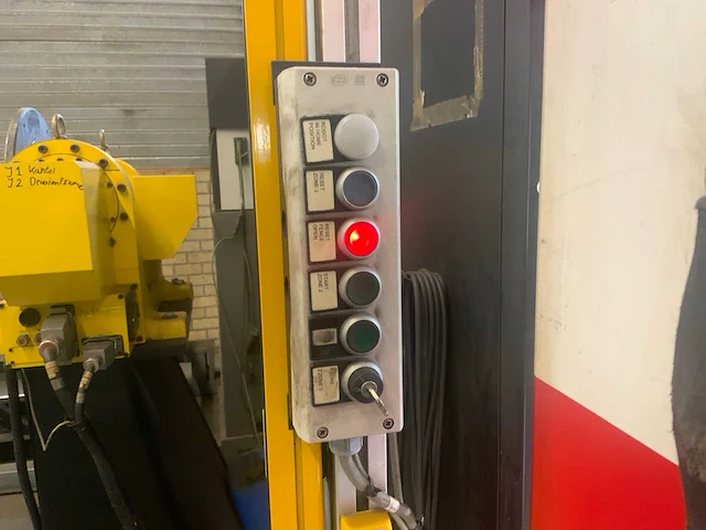 2008 fanuc m-710 ic 20l lasrobot - afbeelding 39 van  46