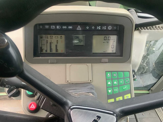 2008 fendt 412 vario vierwielaangedreven landbouwtractor - afbeelding 19 van  39