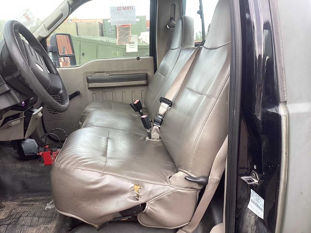 2008 ford bobtail f350 xl super duty bedrijfswagen - afbeelding 6 van  13