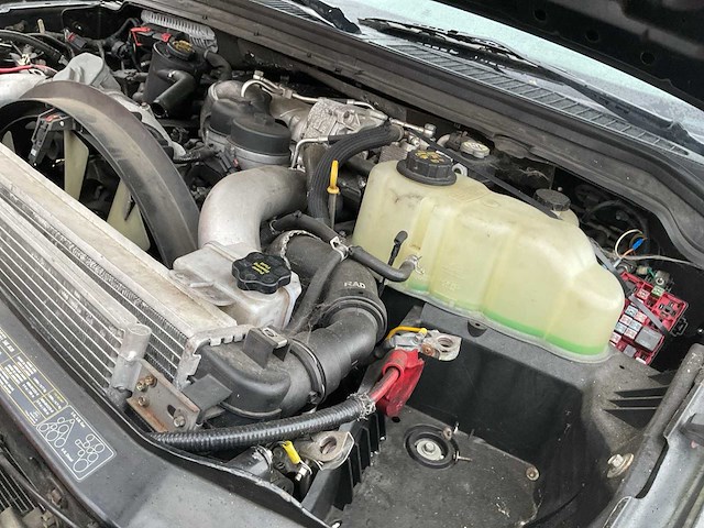 2008 ford bobtail f350 xl super duty bedrijfswagen - afbeelding 15 van  17